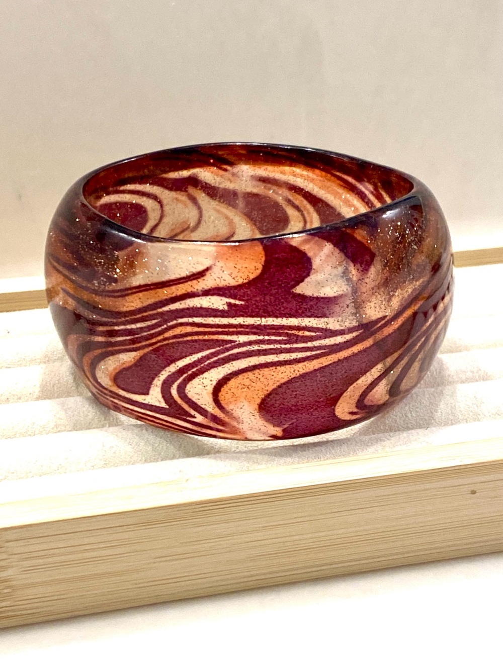 Vintage Chunky Asymmetrical Wave Lucite Bangle Burgundy Gold Glitter Swirl
